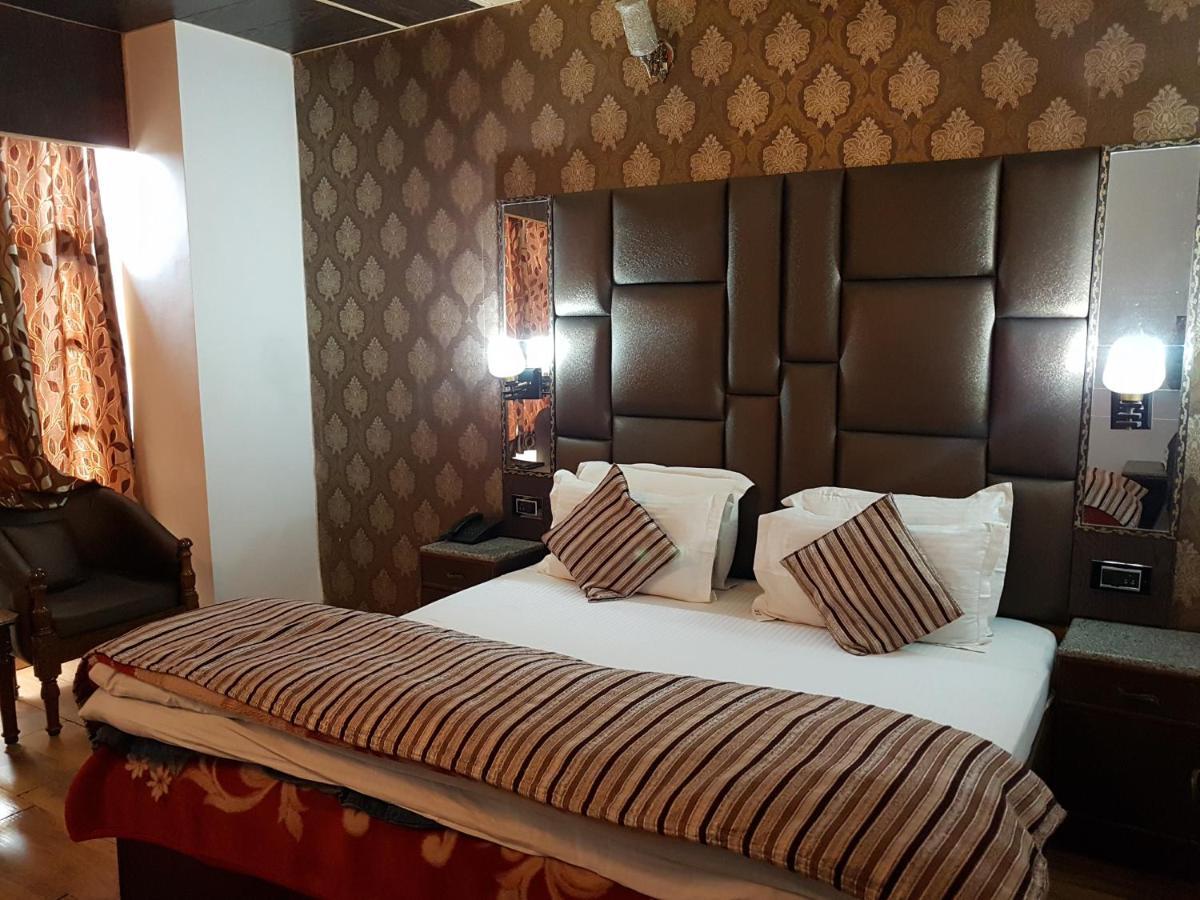 Sagrika Resort Dalhousie Bagian luar foto