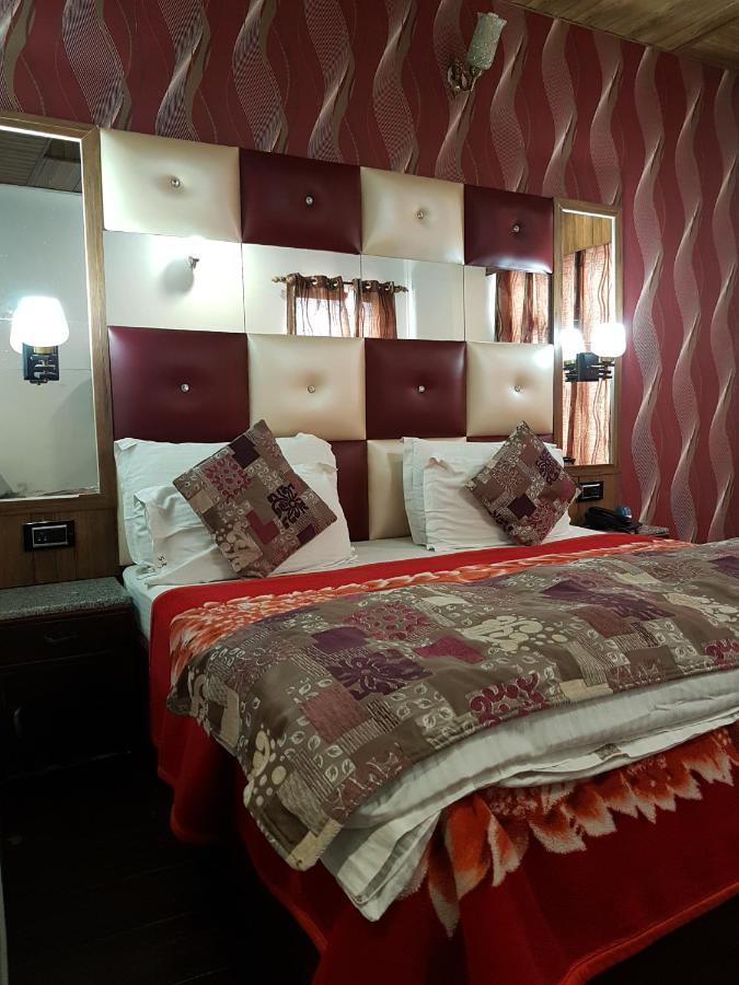 Sagrika Resort Dalhousie Bagian luar foto