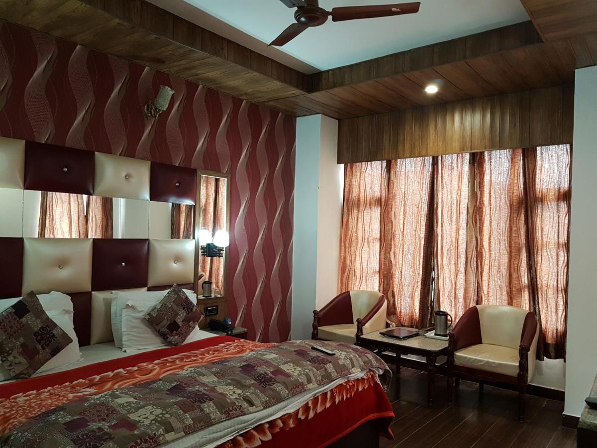 Sagrika Resort Dalhousie Bagian luar foto