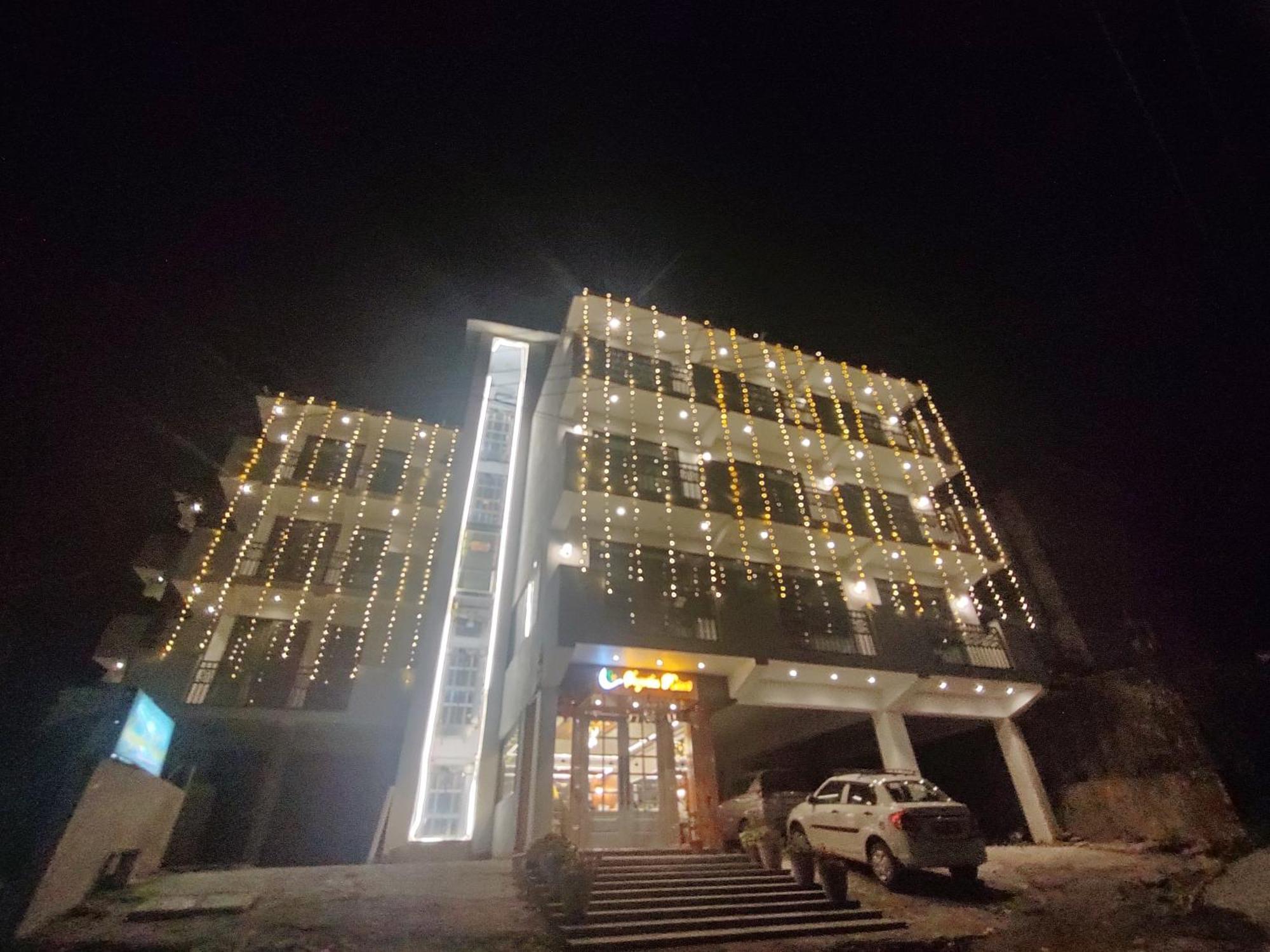 Sagrika Resort Dalhousie Bagian luar foto