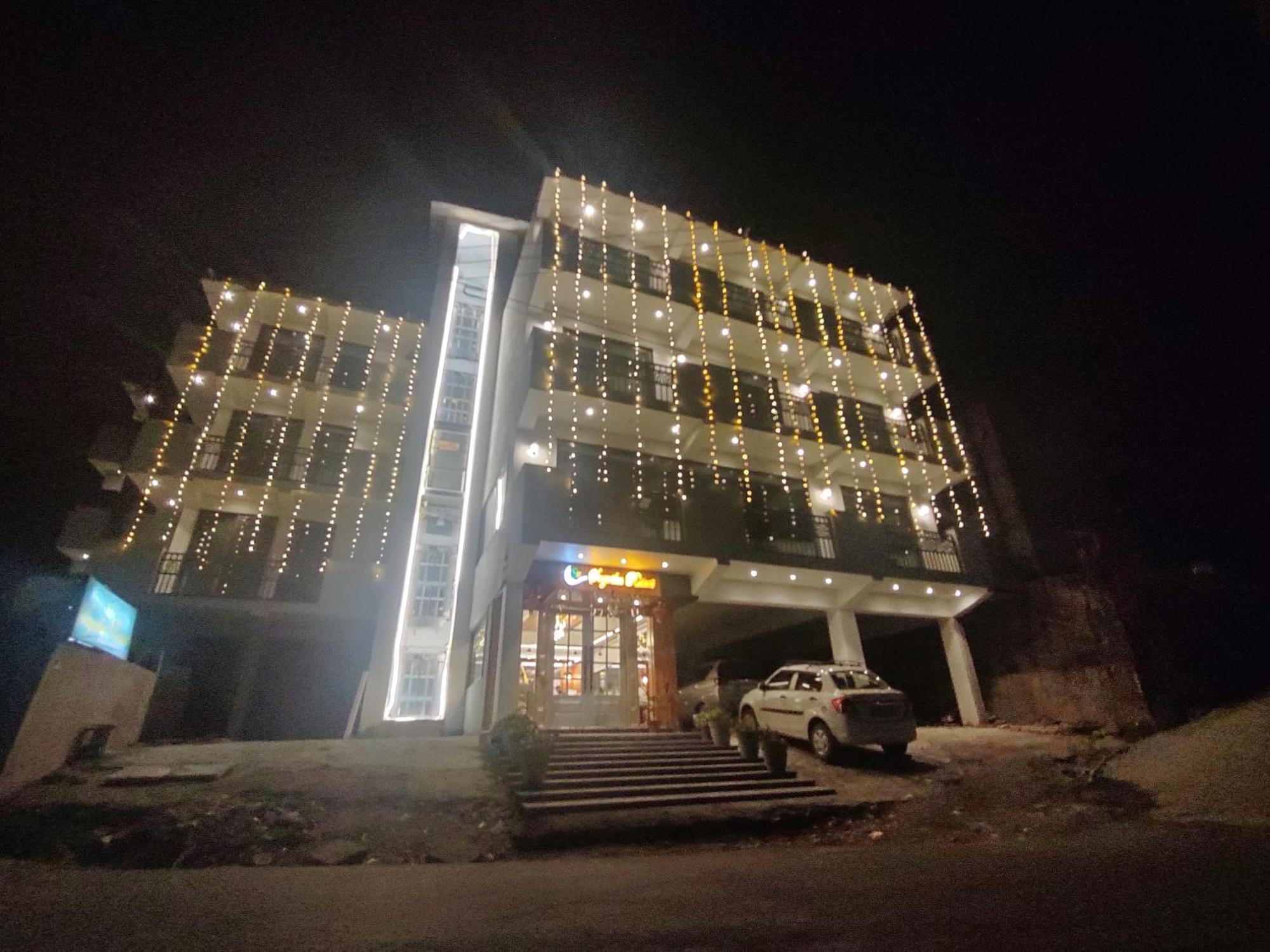 Sagrika Resort Dalhousie Bagian luar foto
